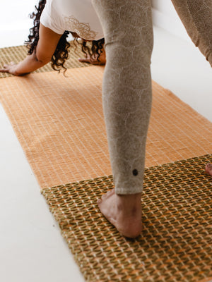 Chakras Cork Yoga Mat (High Grip & Anti Slip ,Free Carrying Strap) – Flexana